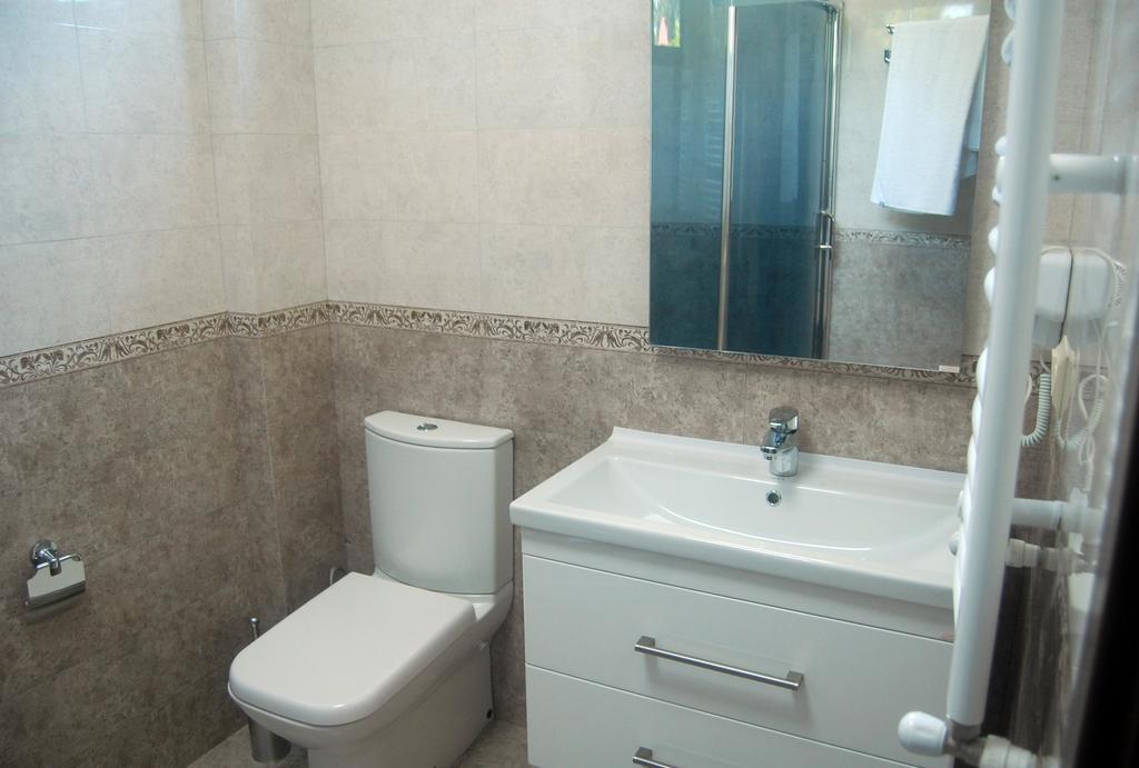 David'S Guest House Kobuleti Exterior photo
