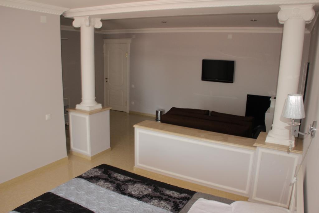 David'S Guest House Kobuleti Exterior photo